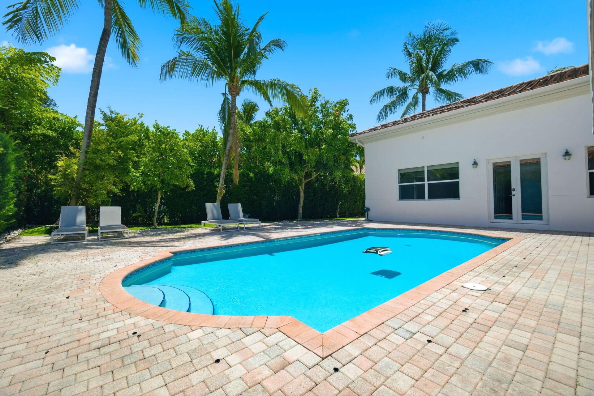 1205 Seagull Ter , Hollywood, FL 33019 Photo