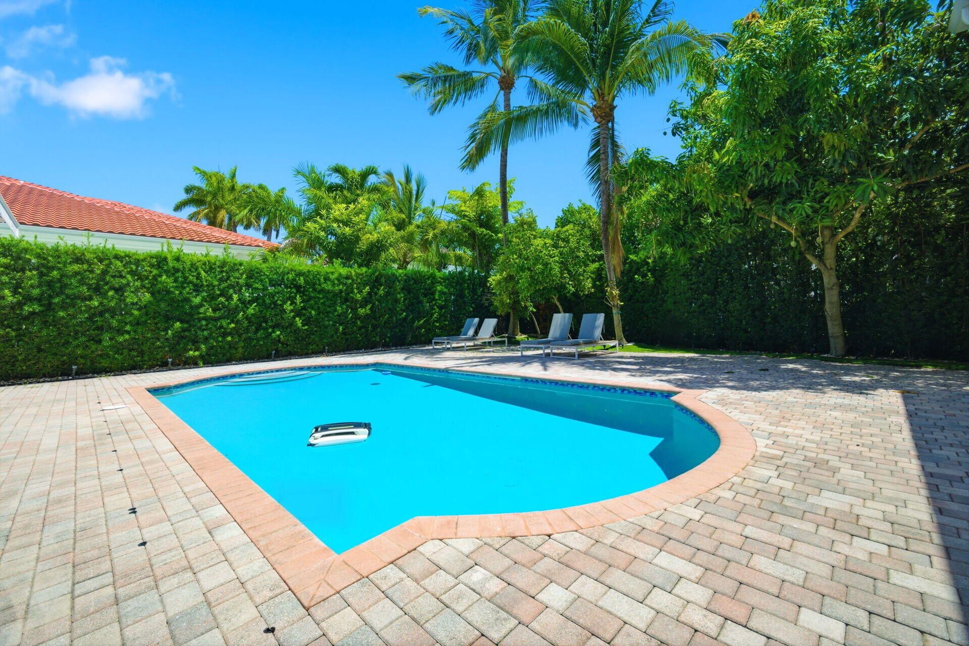 1205 Seagull Ter , Hollywood, FL 33019 Photo
