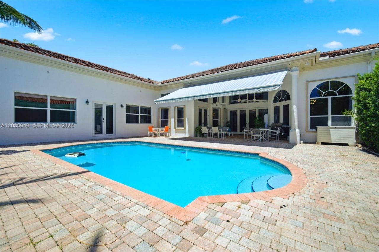 1205 Seagull Ter , Hollywood, FL 33019 Photo