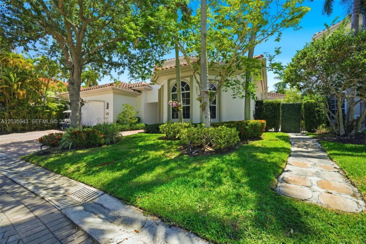 1205 Seagull Ter , Hollywood, FL 33019 Photo