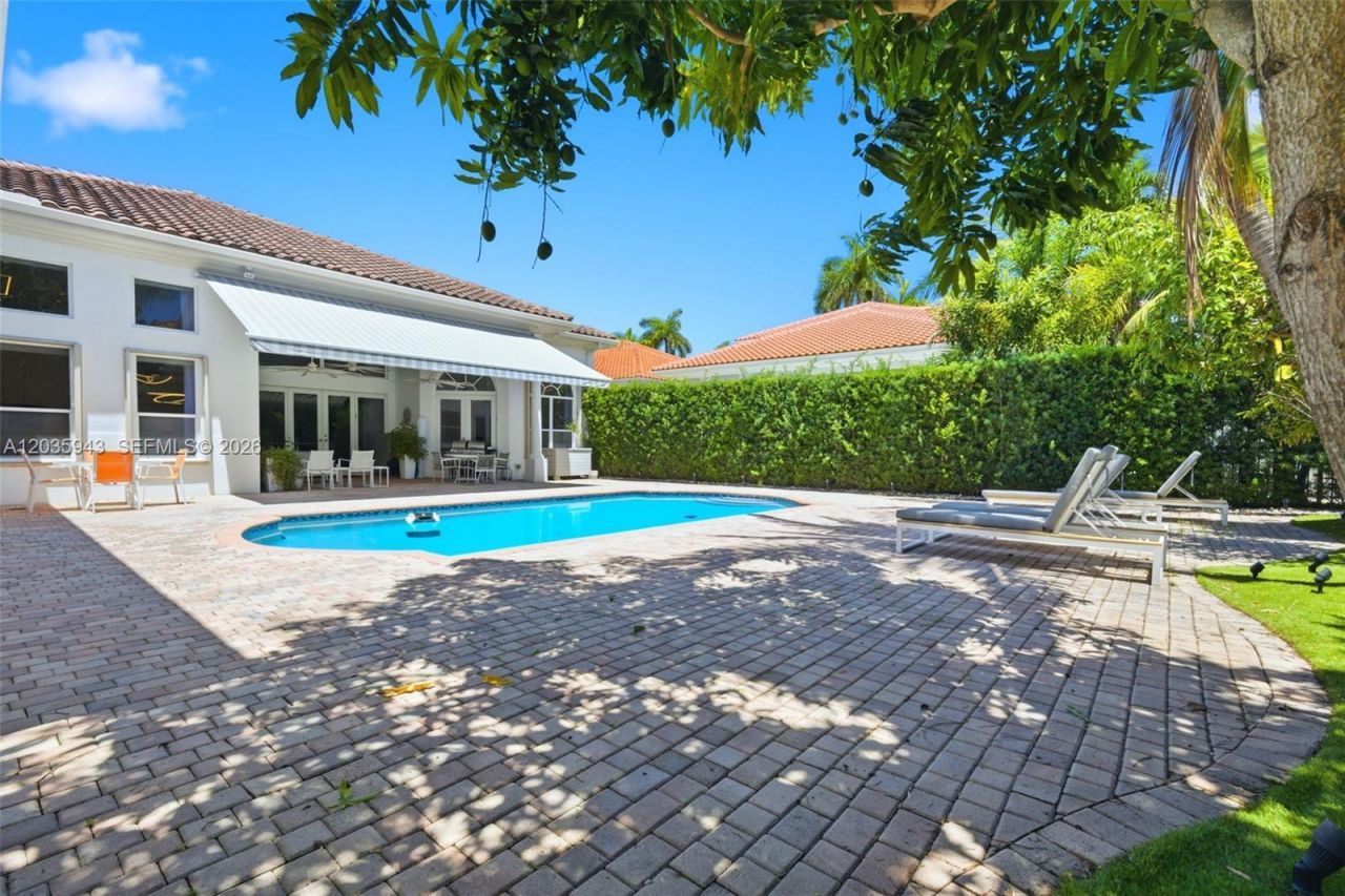 1205 Seagull Ter , Hollywood, FL 33019 Photo