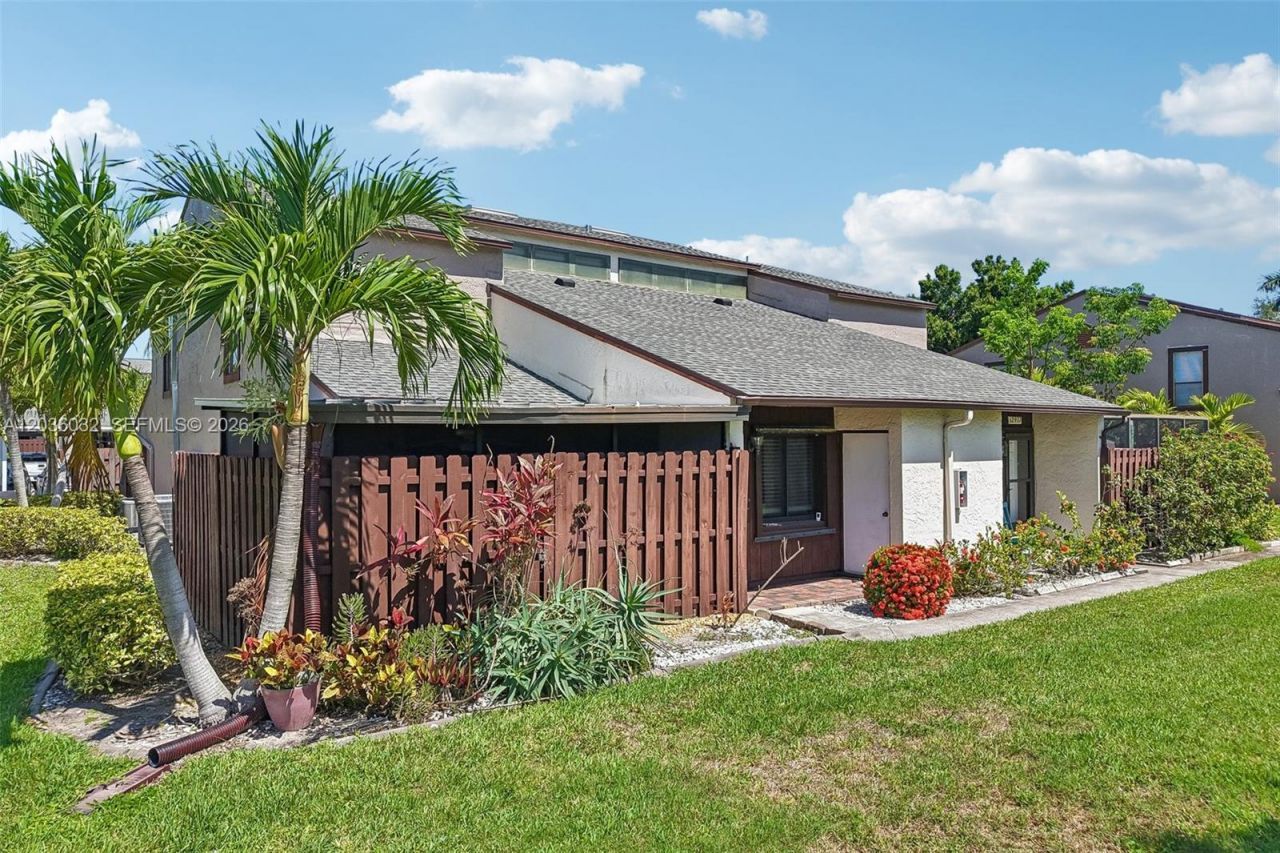 12939 Cherrydale Court , Fort Myers, FL 33919 Photo