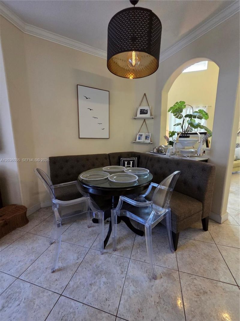 11253 NW 47th Ln , Doral, FL 33178 Photo