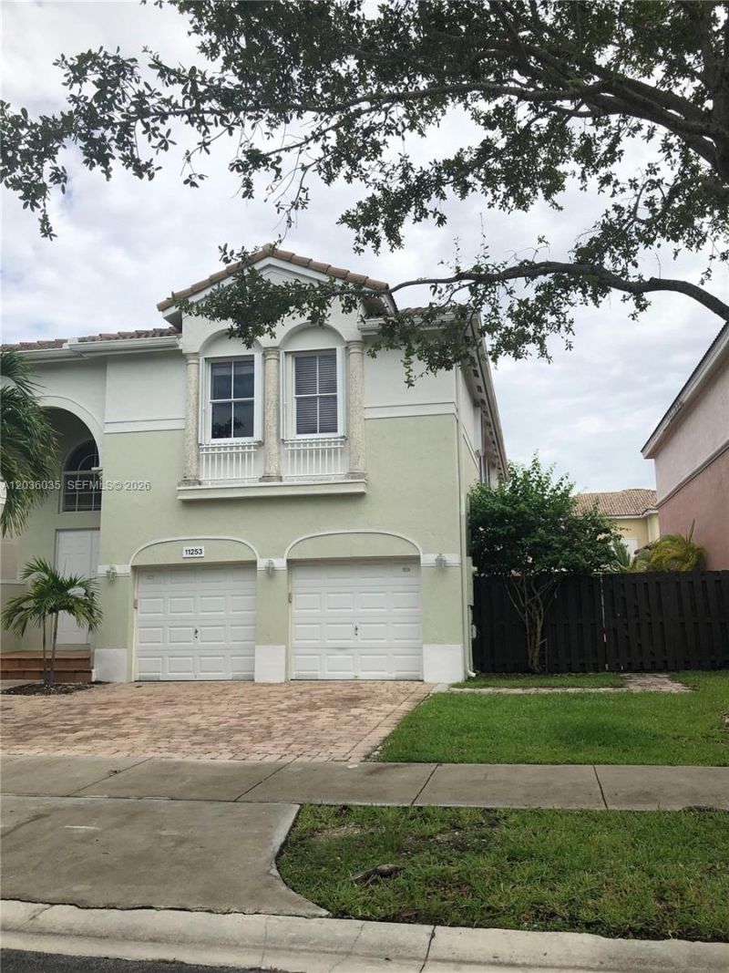 11253 NW 47th Ln , Doral, FL 33178 Photo