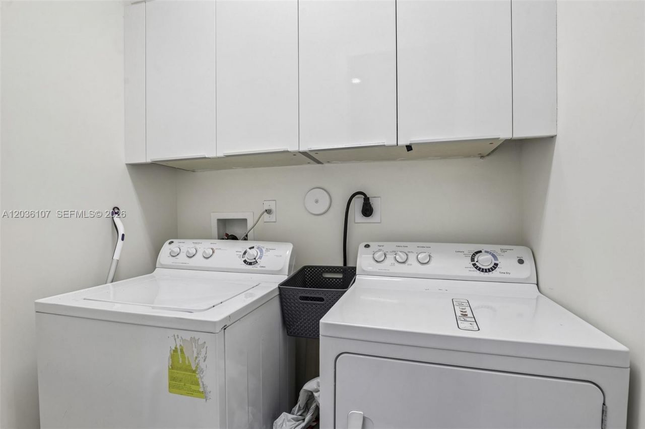 10280 NW 63rd Ter , Unit 203, Doral, FL 33178 Photo