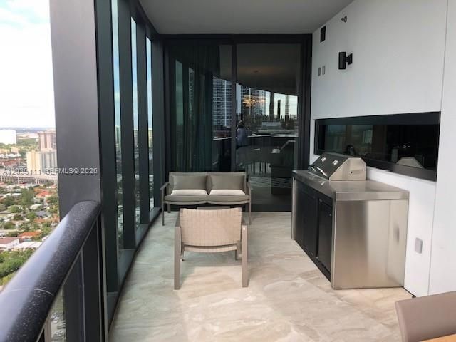 18555 Collins Ave , Unit 3103, Sunny Isles Beach, FL 33160 Photo
