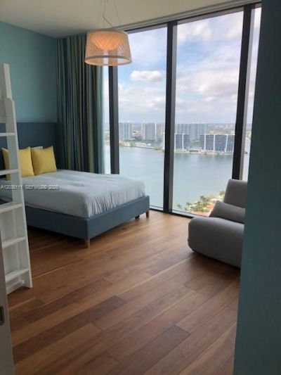 18555 Collins Ave , Unit 3103, Sunny Isles Beach, FL 33160 Photo