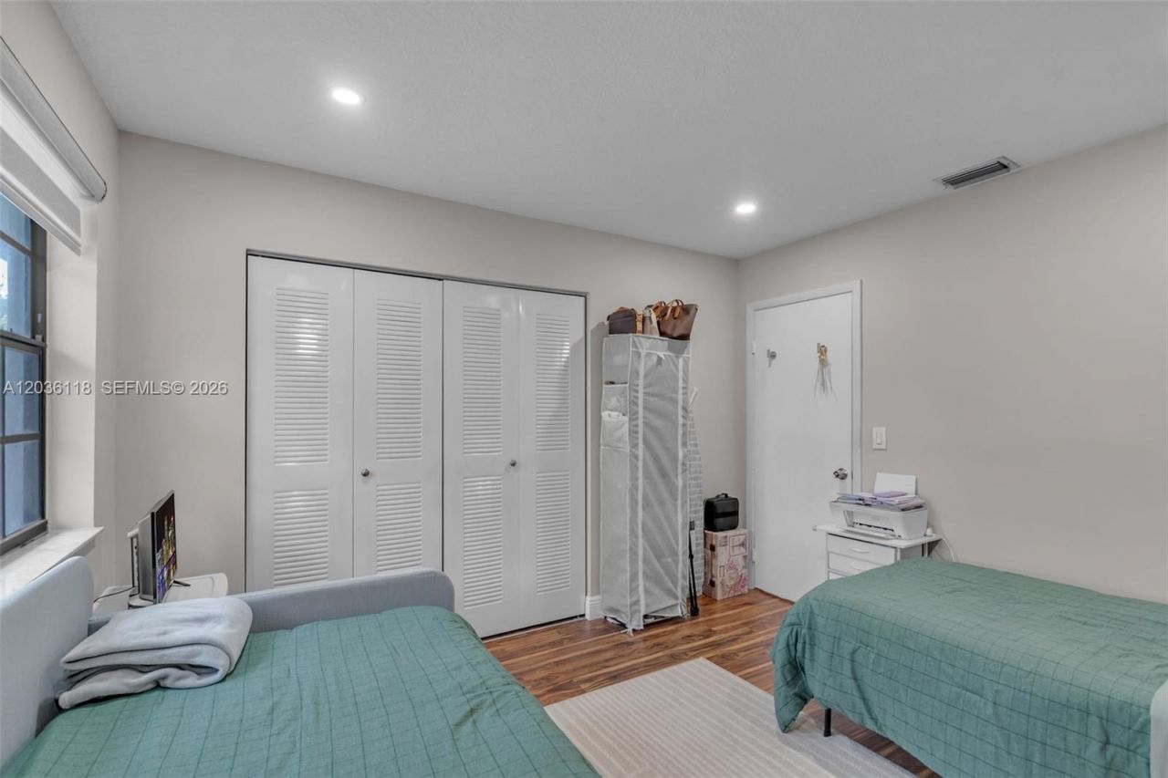 12026 NW 11th St, Unit 12026, Pembroke Pines, FL 33026 Photo