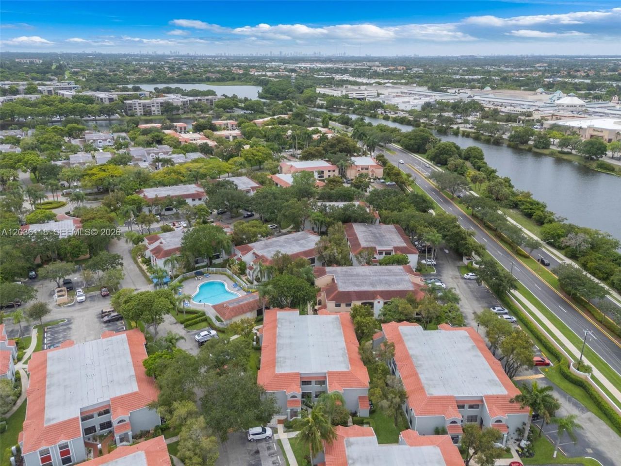 12026 NW 11th St, Unit 12026, Pembroke Pines, FL 33026 Photo