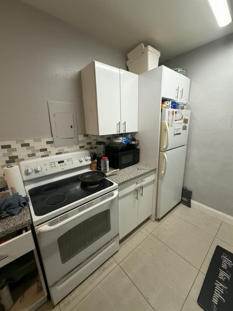 545 NW 81st St , Miami, FL 33150 Photo
