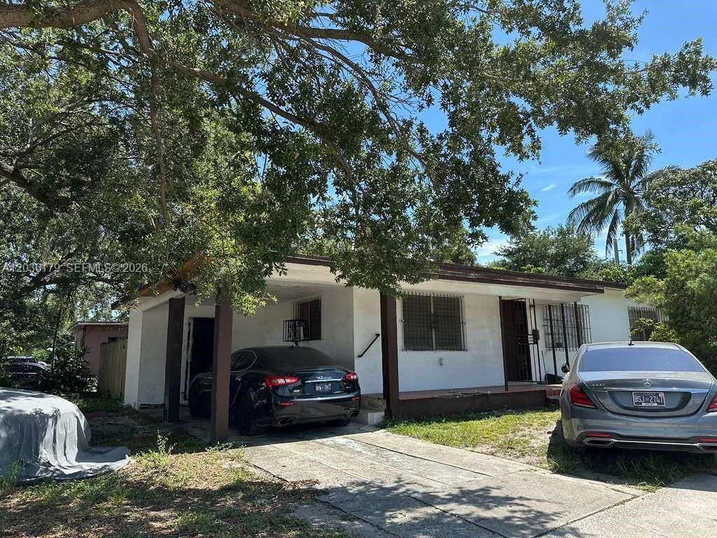 545 NW 81st St , Miami, FL 33150 Photo