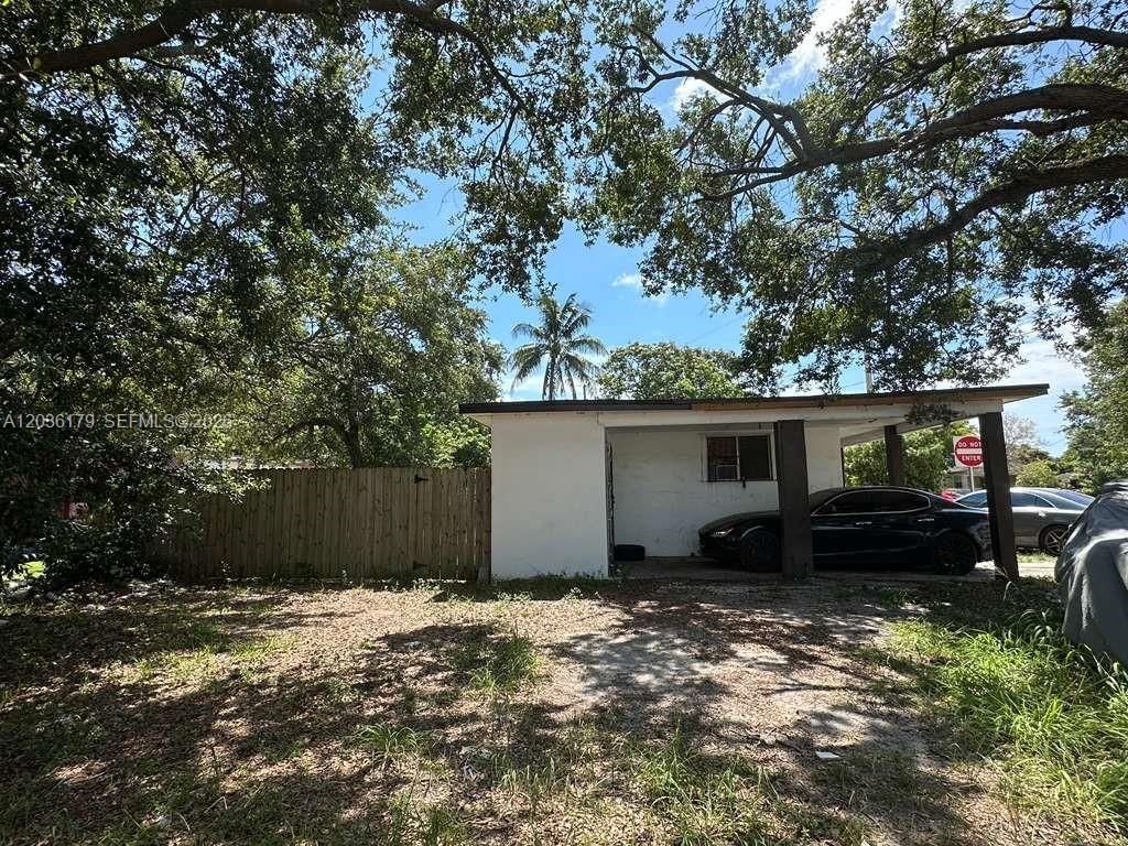 545 NW 81st St , Miami, FL 33150 Photo
