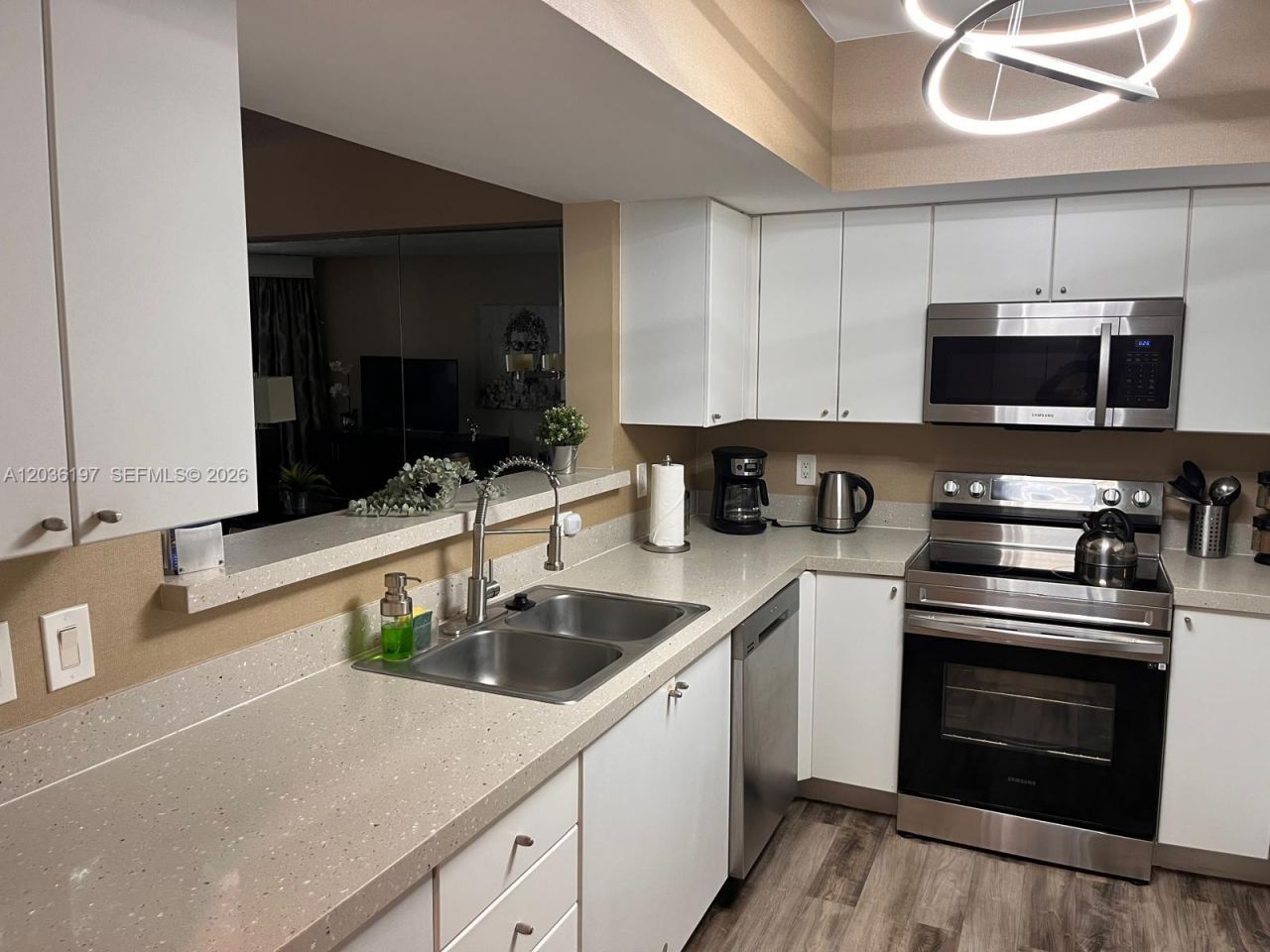 17375 Collins Ave , Unit 905, Sunny Isles Beach, FL 33160 Photo