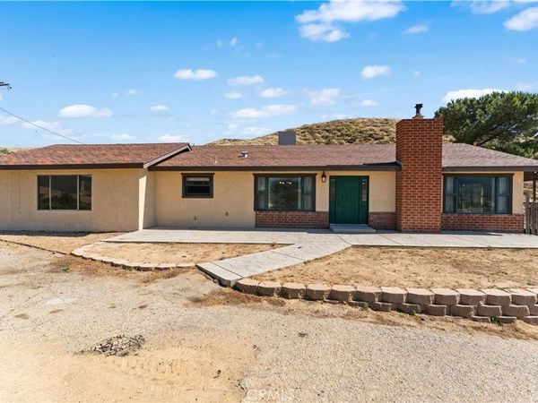 9715 Northside, Leona Valley, CA 93551