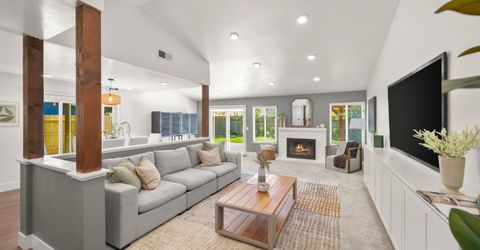 8936 Castle Park Dr, Elk Grove, CA 95624 Photo