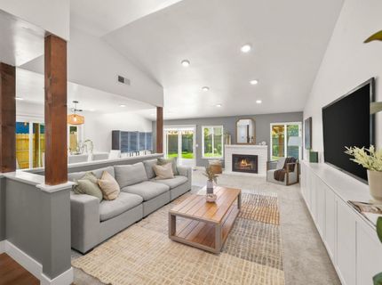 8936 Castle Park Dr, Elk Grove, CA 95624 Photo