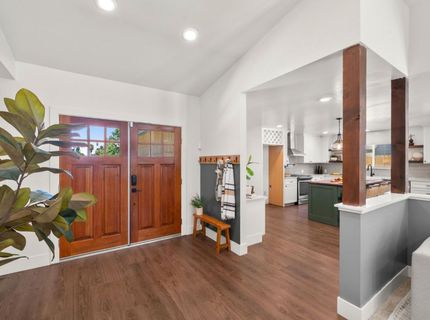 8936 Castle Park Dr, Elk Grove, CA 95624 Photo