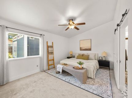8936 Castle Park Dr, Elk Grove, CA 95624 Photo