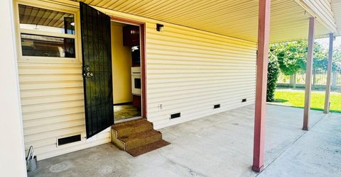 1633 Walnut, Escalon, CA 95320 Photo