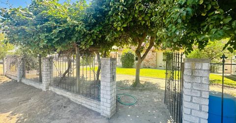 1633 Walnut, Escalon, CA 95320 Photo