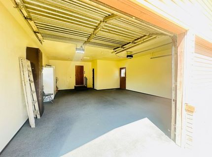 1633 Walnut, Escalon, CA 95320 Photo