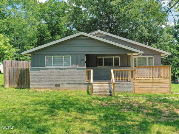 107 Marilyn Street , Paris, TN 38242
