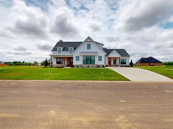 131 Kensington Cove , Dyersburg, TN 38024