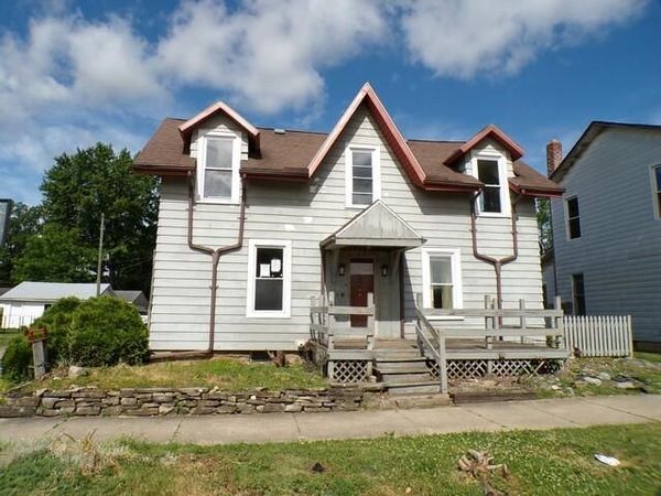 116 N Columbus Street , Crestline, OH 44827