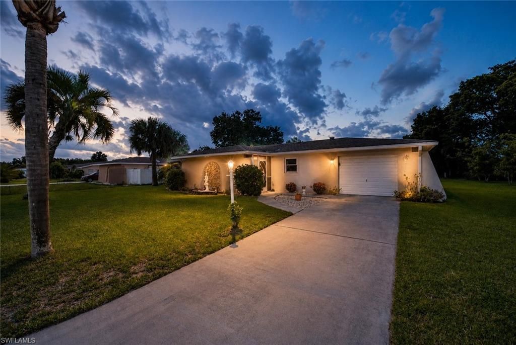 127 Highview Ave, Lehigh Acres, FL 33936 Photo