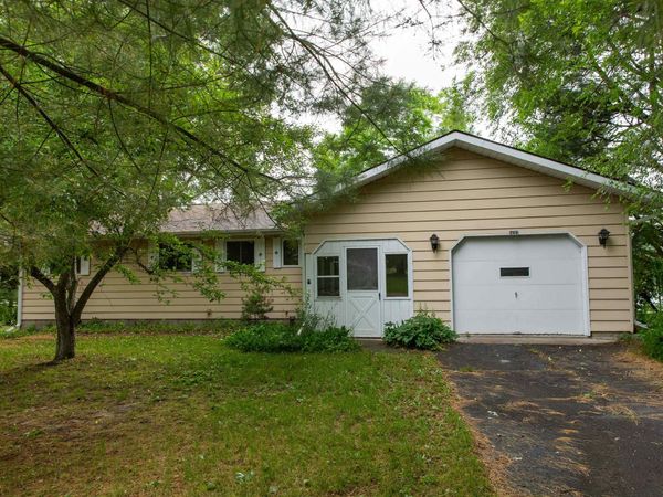 266 County Rd EE, Oxford, WI 53952