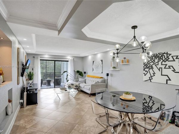 9440 SW 8th St , Unit 309, Boca Raton, FL 33428
