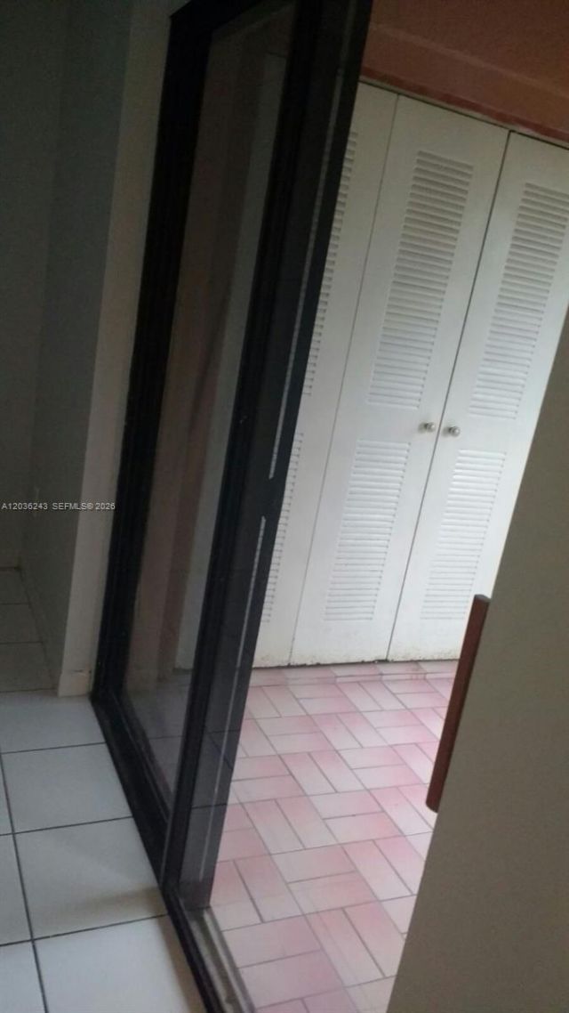 9810 Hammocks Blvd , Unit 202, Miami, FL 33196 Photo