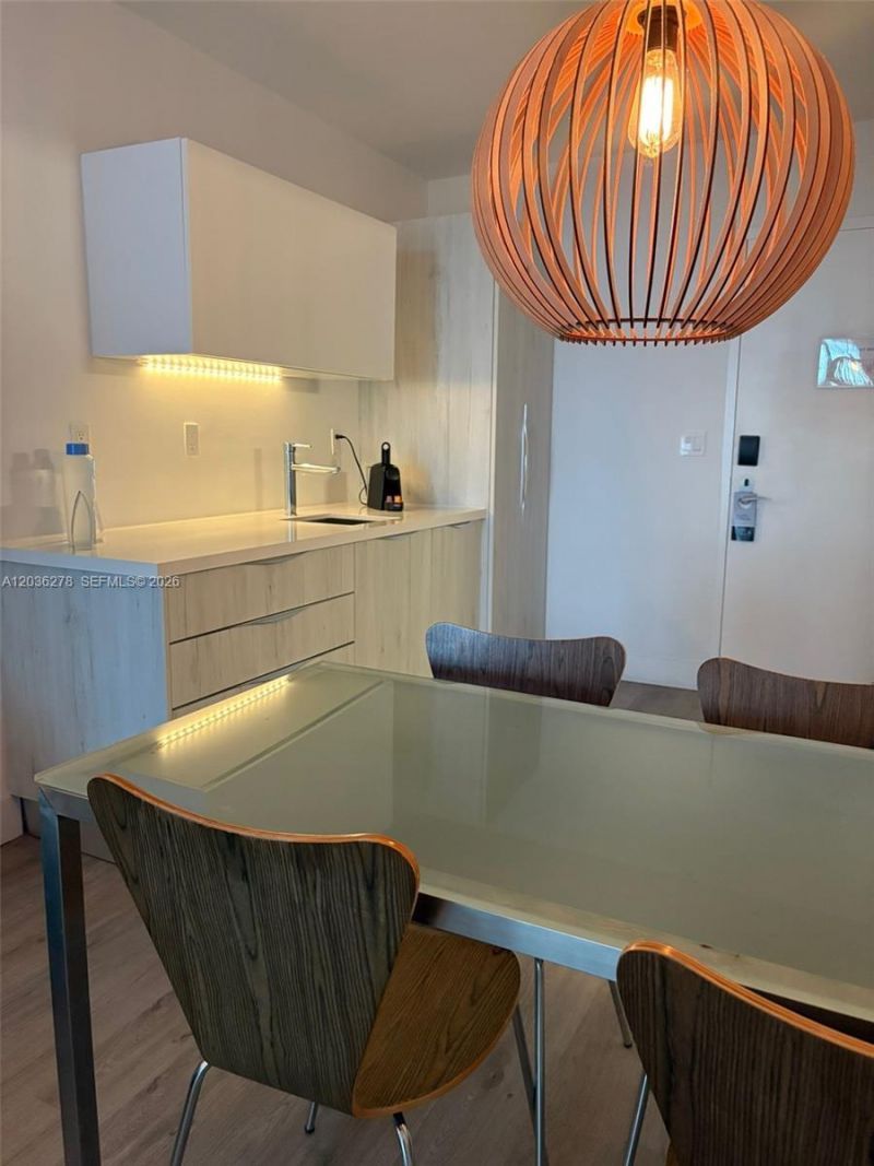 6080 Collins Ave , Unit 506, Miami Beach, FL 33140 Photo