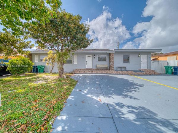 7620 - 7622 SW 21st St , Miami, FL 33155