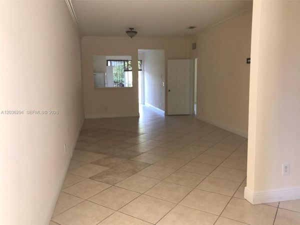 4 SW 16th Ave , Homestead, FL 33030