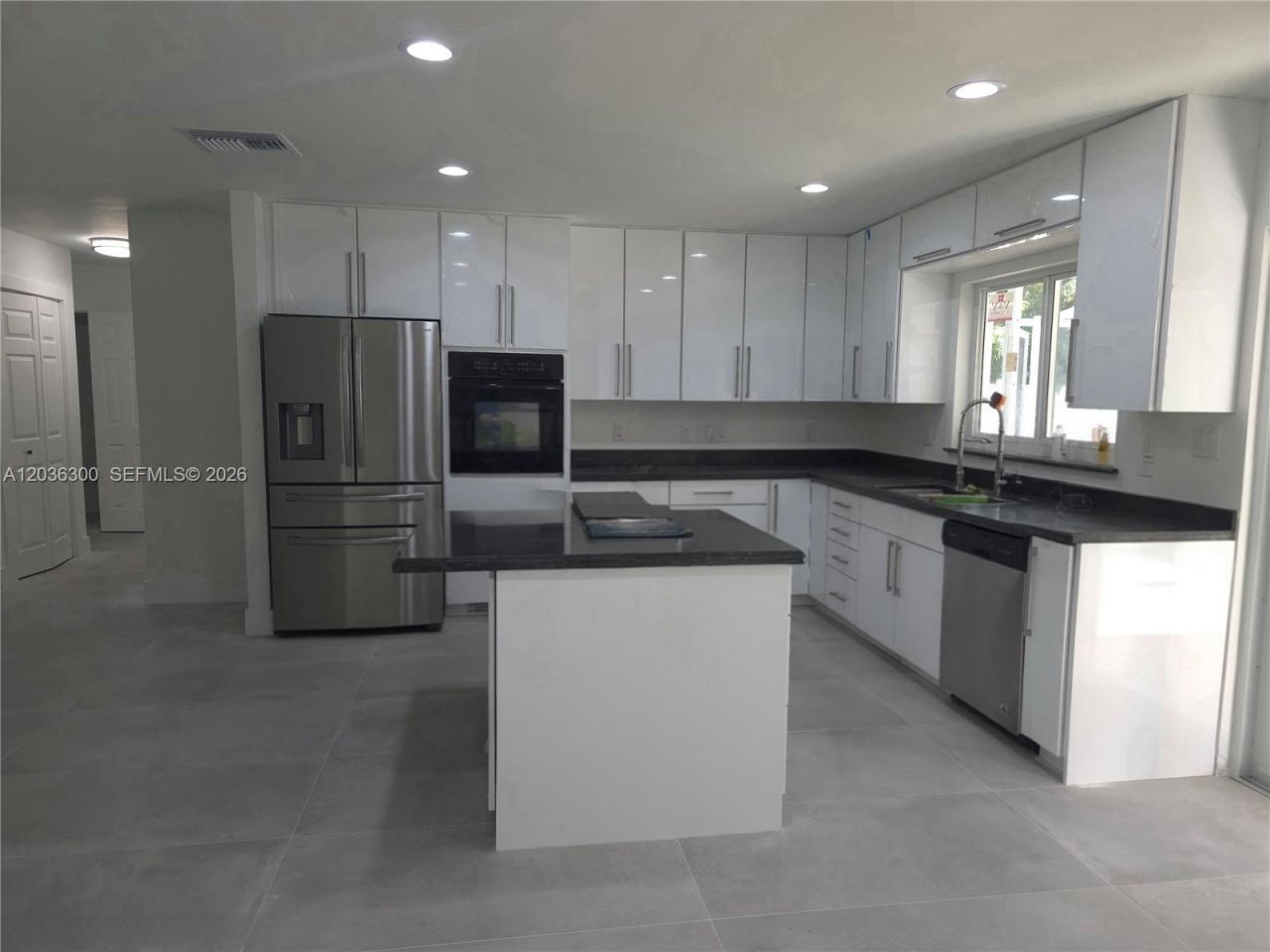 1565 N Thumb Point Dr , Fort Pierce, FL 34949 Photo