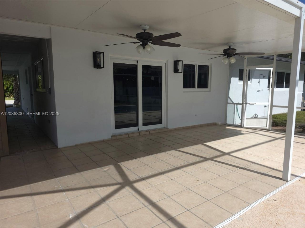 1565 N Thumb Point Dr , Fort Pierce, FL 34949 Photo