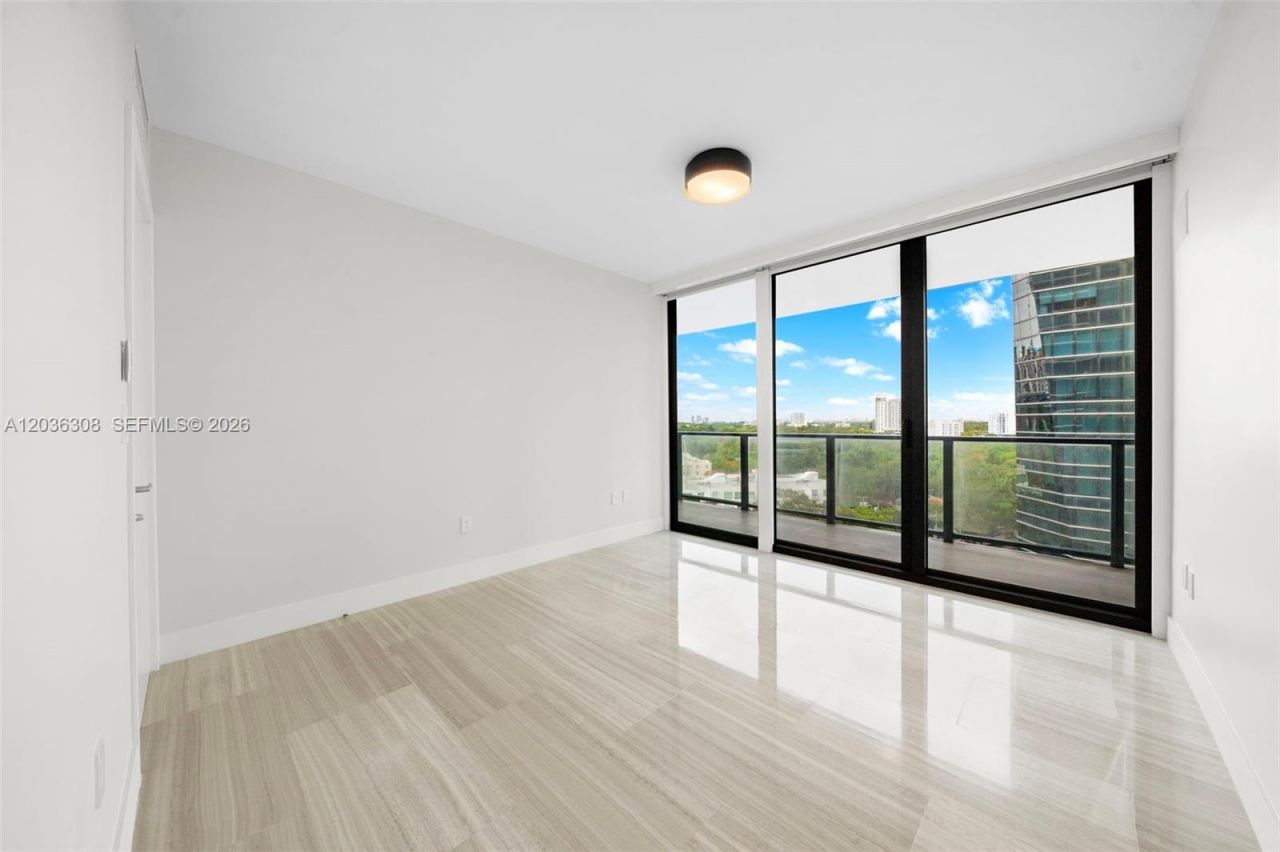 1451 Brickell Ave , Unit 1005, Miami, FL 33131 Photo