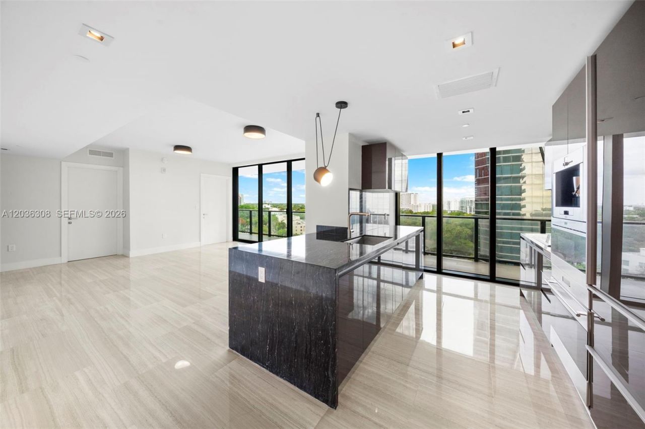 1451 Brickell Ave , Unit 1005, Miami, FL 33131 Photo