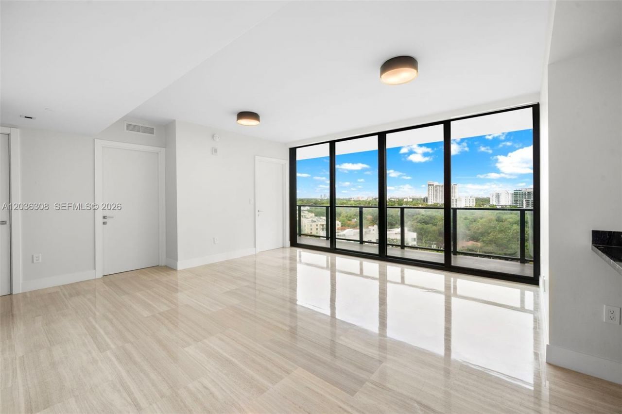1451 Brickell Ave , Unit 1005, Miami, FL 33131 Photo
