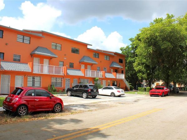 2260 W 55th St , Unit 2, Hialeah, FL 33016