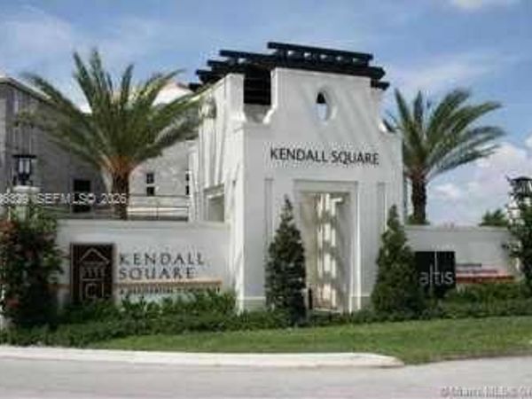 9350 SW 170th Psge , Unit 9350, Miami, FL 33196
