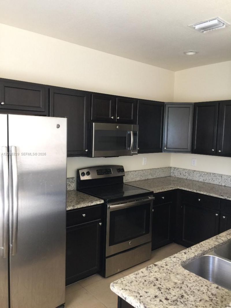 9350 SW 170th Psge, Unit 9350, Miami, FL 33196 Photo