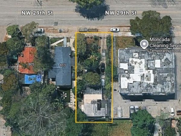821 NW 29th St , Miami, FL 33127