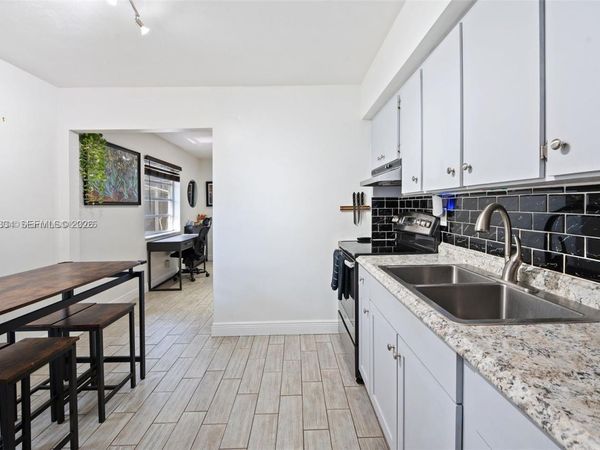 5120 SW 26th Ave , Unit 1-2, Dania Beach, FL 33312