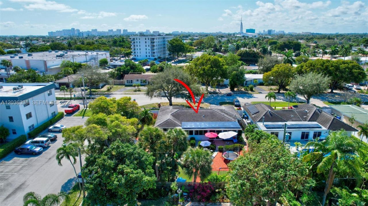 2261 NE 62nd St , Fort Lauderdale, FL 33308 Photo