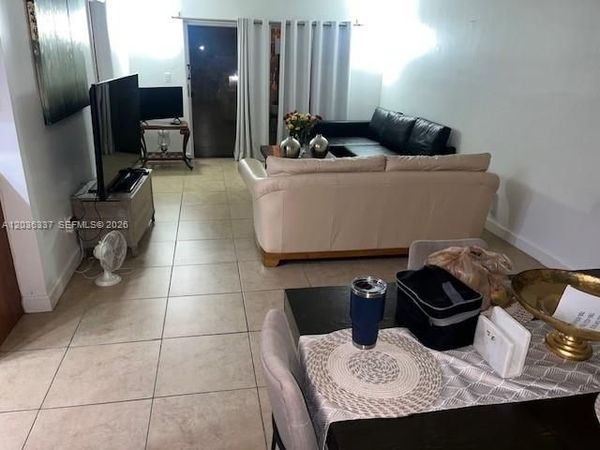 7410 SW 82nd St , Unit K206, Miami, FL 33143