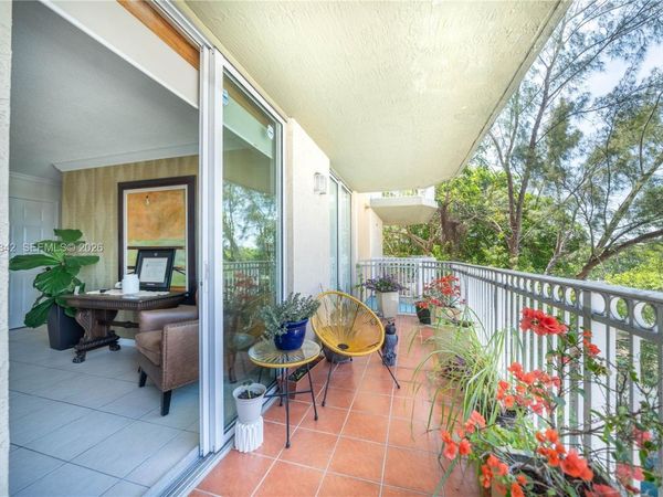 1650 Coral Way , Unit 507, Miami, FL 33145