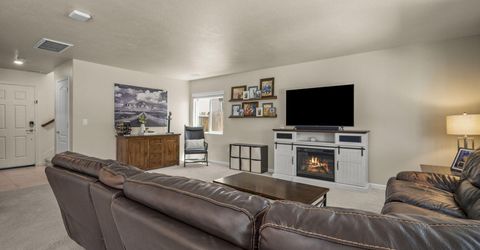 8941 Quail Falls Drive, Reno, NV 89506 Photo