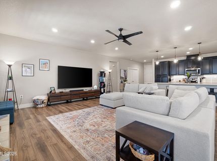 752 E Cottage Loop, Gardnerville, NV 89460 Photo